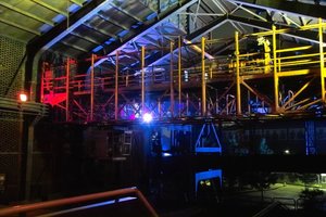 10 Halle.jpg 10 Halle.jpg