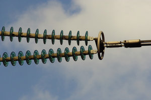 Isolator- SDIM0679_Eiberg_Umspannwerk_Isolator.jpg Isolator- SDIM0679_Eiberg_Umspannwerk_Isolator.jpg