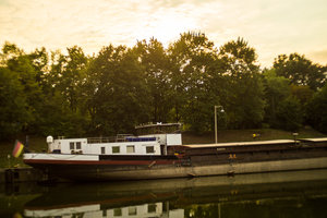 Schleuse-2.jpg Schleuse-2.jpg