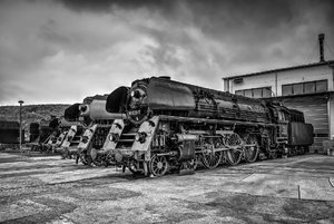 DtM_0026_27_28_29_30-Bearbeitet.jpg DtM_0026_27_28_29_30-Bearbeitet.jpg