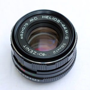 Helios44M6_Front_1200x1200pix.JPG