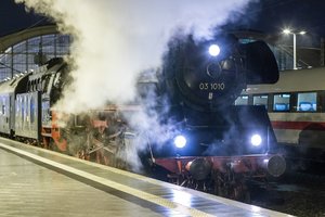 2015-11-07_03 1010-2  ABFAHRT  LE  HBF_MG_2445-3.jpg