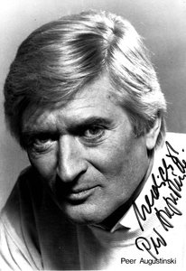 comp_Peer Augustinski.jpg