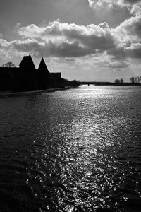 2016_03_21_urDP1_Malbork_Nogat_Gegenlichtstimmung_0252_SW_VarA_DT01_600x900pix.jpg
