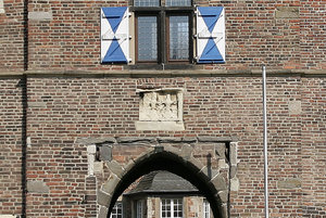 YN 35mm-5,6(Mitte).jpg YN 35mm-5,6(Mitte).jpg