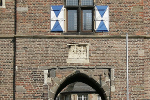 EF-24-85-4,0(Mitte).jpg EF-24-85-4,0(Mitte).jpg