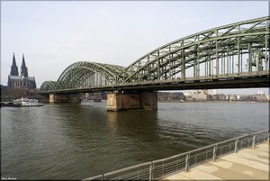 24 Wintersonne Koeln am Rhein.jpg