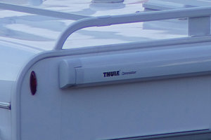 Mitakon 85mm-F2offen-crop.jpg