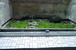 Lichtschacht-SDIM2271.jpg Lichtschacht-SDIM2271.jpg