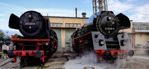 XT1D8570_stitch.jpg XT1D8570_stitch.jpg