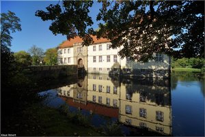 010 - Schloss Struenkede - 2017.jpg