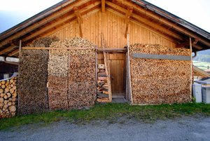 AHT_0039.jpg AHT_0039.jpg