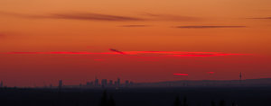 Frankfurt_Skyline_Sunset4s.JPG
