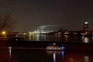 xxRhein nachts1.jpg