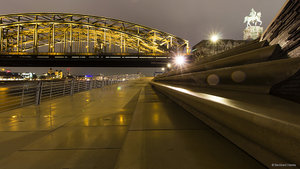 Hohenzollernbruecke_Reiter_2018_03_16_3422.jpg Hohenzollernbruecke_Reiter_2018_03_16_3422.jpg