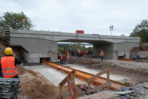 2018-10-01_BRÜCKE_KÜCHENHOLZ_D706712.jpg