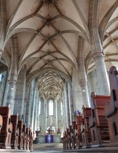 bf_Michaeliskirche_innen_HDR.jpg