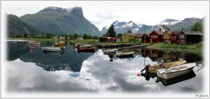 Fjordpanorama Nauste klein.jpg