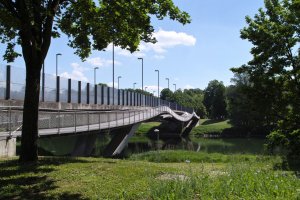 Hängebrücke.jpg