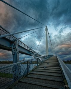 Fußgängerbrücke Kehl.jpeg