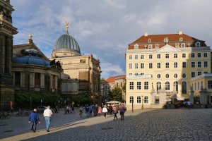 comp32.jpg comp32.jpg