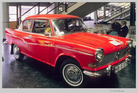 11 - Borgward he 1200.jpg