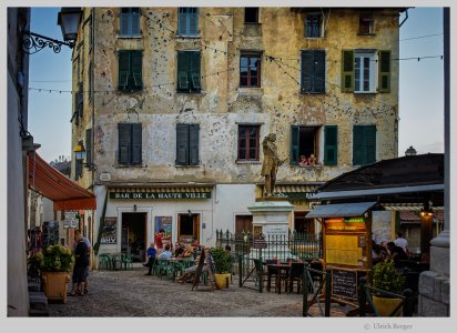 01 - Place Gaffori 1200.jpg