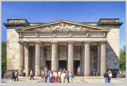 03 - 1. Mai 1986 Unter den Linden - 1000.jpg