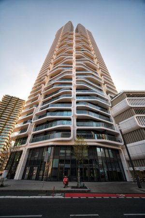 XT5F2068.jpg XT5F2068.jpg