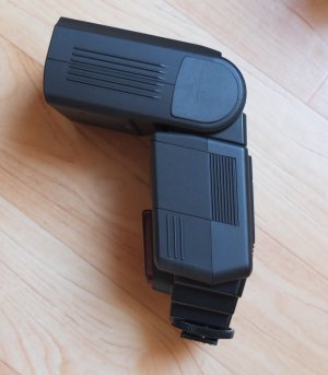 Blitz EF-530  NR  3.JPG