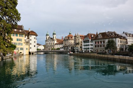 URL_CH_0030.jpg URL_CH_0030.jpg