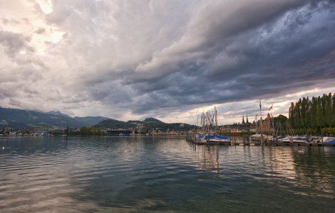 URL_CH_0212.jpg URL_CH_0212.jpg