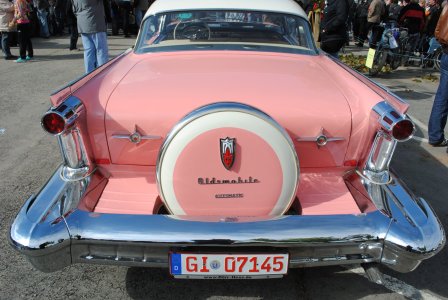 Oldsmobile Automatic.jpg