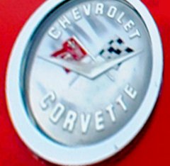 Chevrolet Corvette_arms.jpg