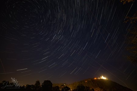 Startrails_Bogenberg.jpg