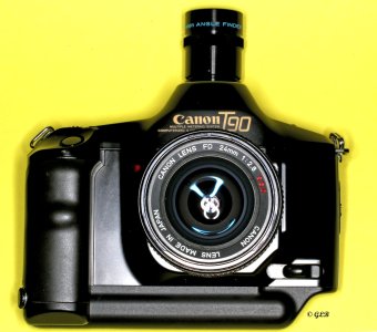 Canon T90 mitAF.jpg