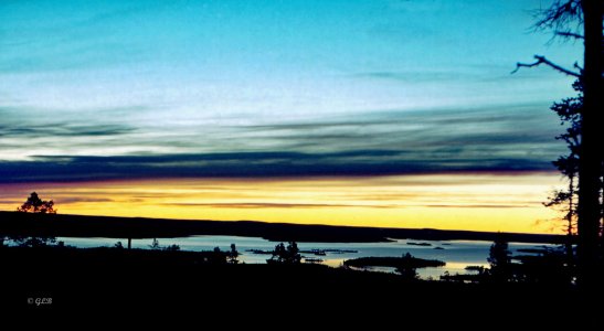 Finnland-1972-Inari-See-Sunset©.jpg Finnland-1972-Inari-See-Sunset©.jpg