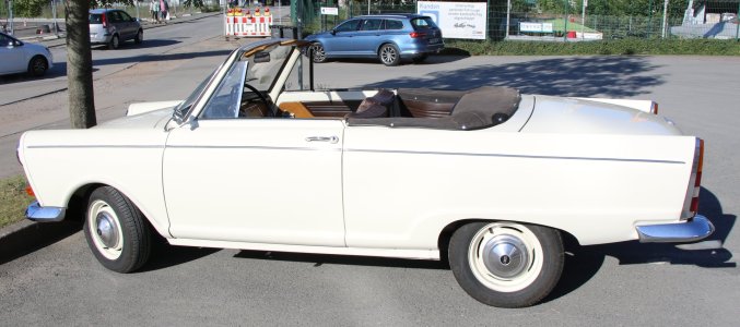 DKW-F-12-Cabrio-Weiß-seitlich.jpg