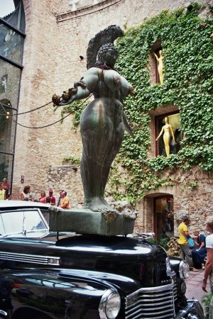 Cadillac Kühlerfigur Dali.JPG Cadillac Kühlerfigur Dali.JPG