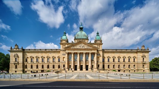 2024-06-23  GFX-50R  BUNDESGERICHT  WEB.jpg