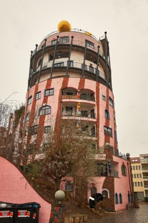2022-01-02_FUJI_10-20mm_X-T2_HUNDERTWASSER-HAUS_DSF0140.jpg