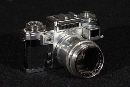 Contax III mit offenem Beli.JPG