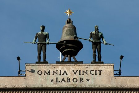 000184_HERBST 2011 IN LE.jpg