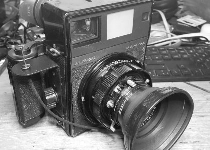 Mamiya-1.jpg Mamiya-1.jpg