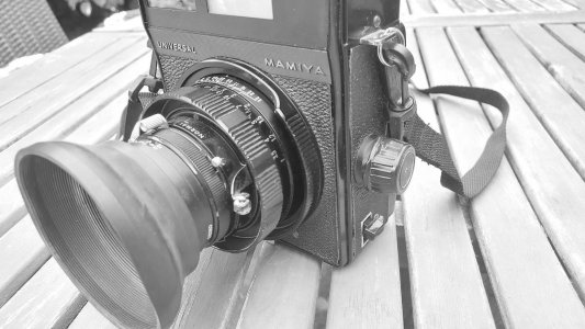 Mamiya-28.jpg Mamiya-28.jpg