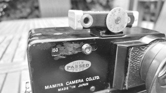 Mamiya-58.jpg Mamiya-58.jpg