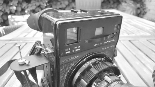Mamiya-40.jpg Mamiya-40.jpg