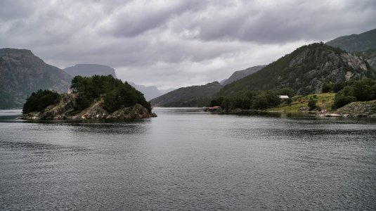 comp_DSCF0042 (1) (1).jpg