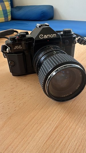 Canon A-1.jpg