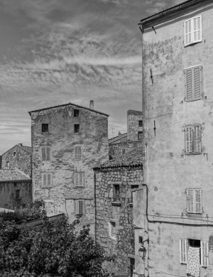 Häuser in Sartene.jpg